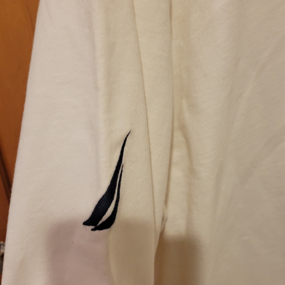 NWT Men's Nautica Long Sleeve Pullover - Picture 3 of 10